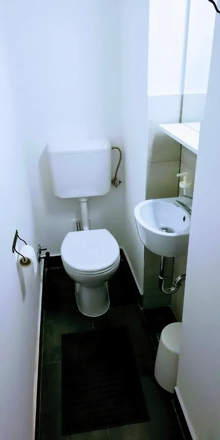 Pula Center Green Park Apartments And Rooms Croatia