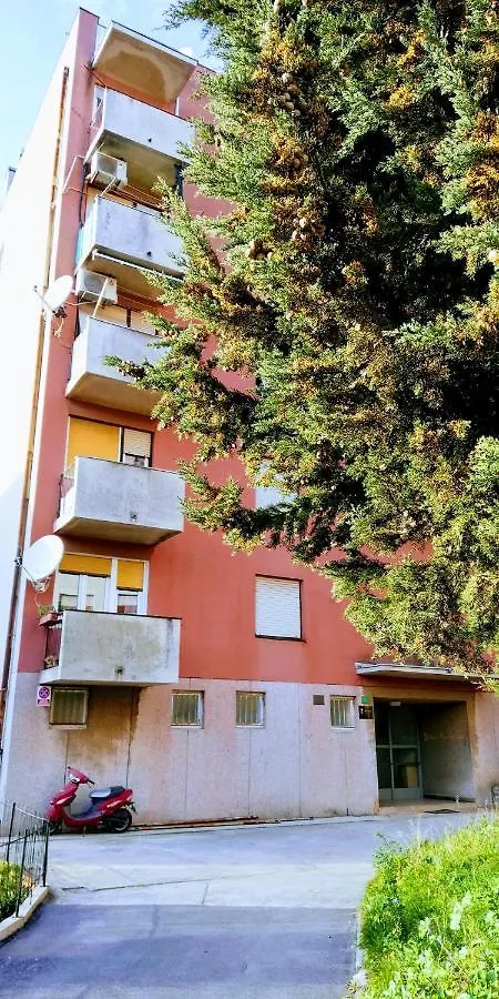 Pula Center Green Park Apartments And Rooms 0*,