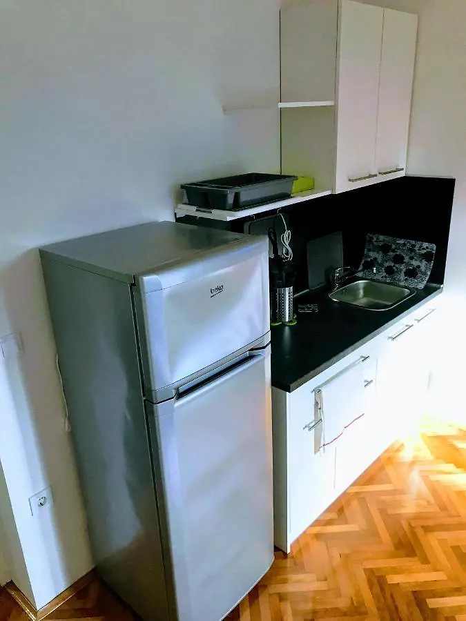 Pula Center Green Park Apartments And Rooms Croazia