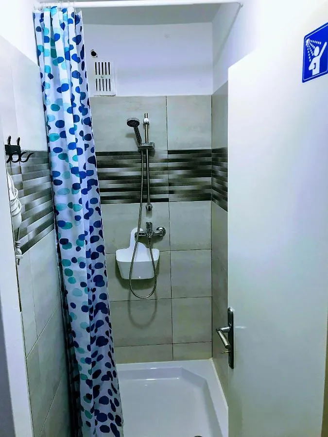 Pula Center Green Park Apartments And Rooms