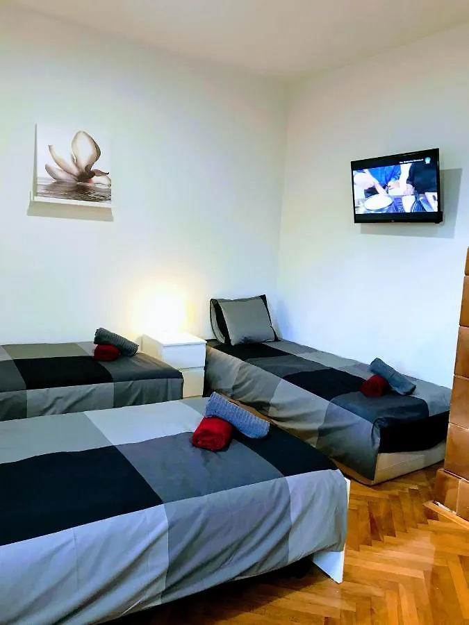 Pula Center Green Park Apartments&Rooms Appartement